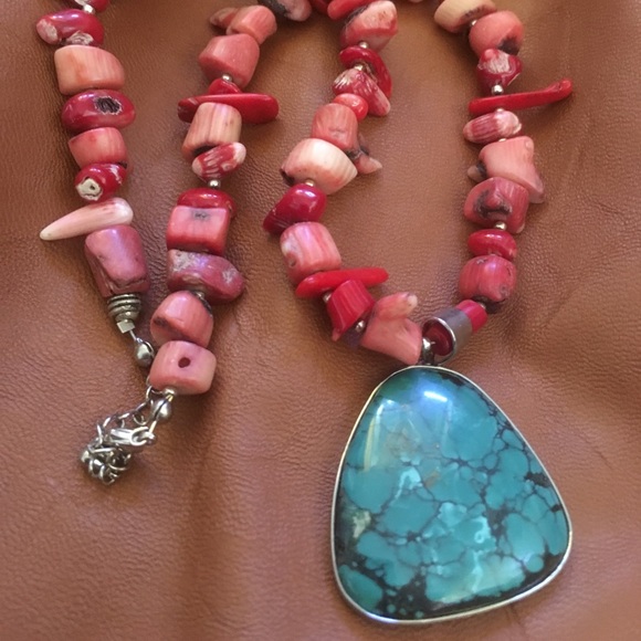 Jewelry - Red coral necklace with turquoise pendant